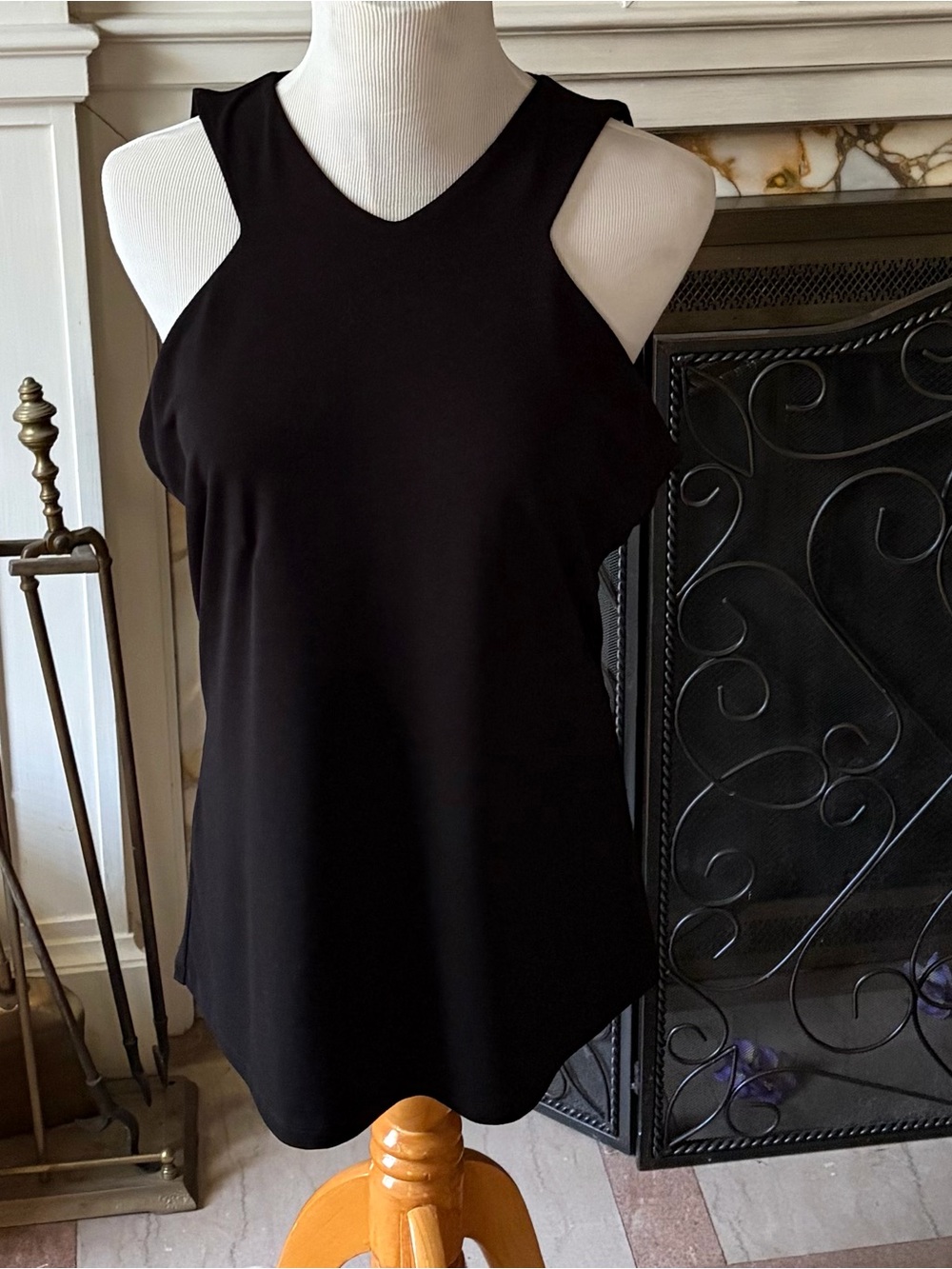 Ralph Lauren Black V-Neck Sleeveless Tank Top